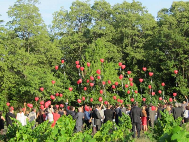 lacher de ballons rouges
