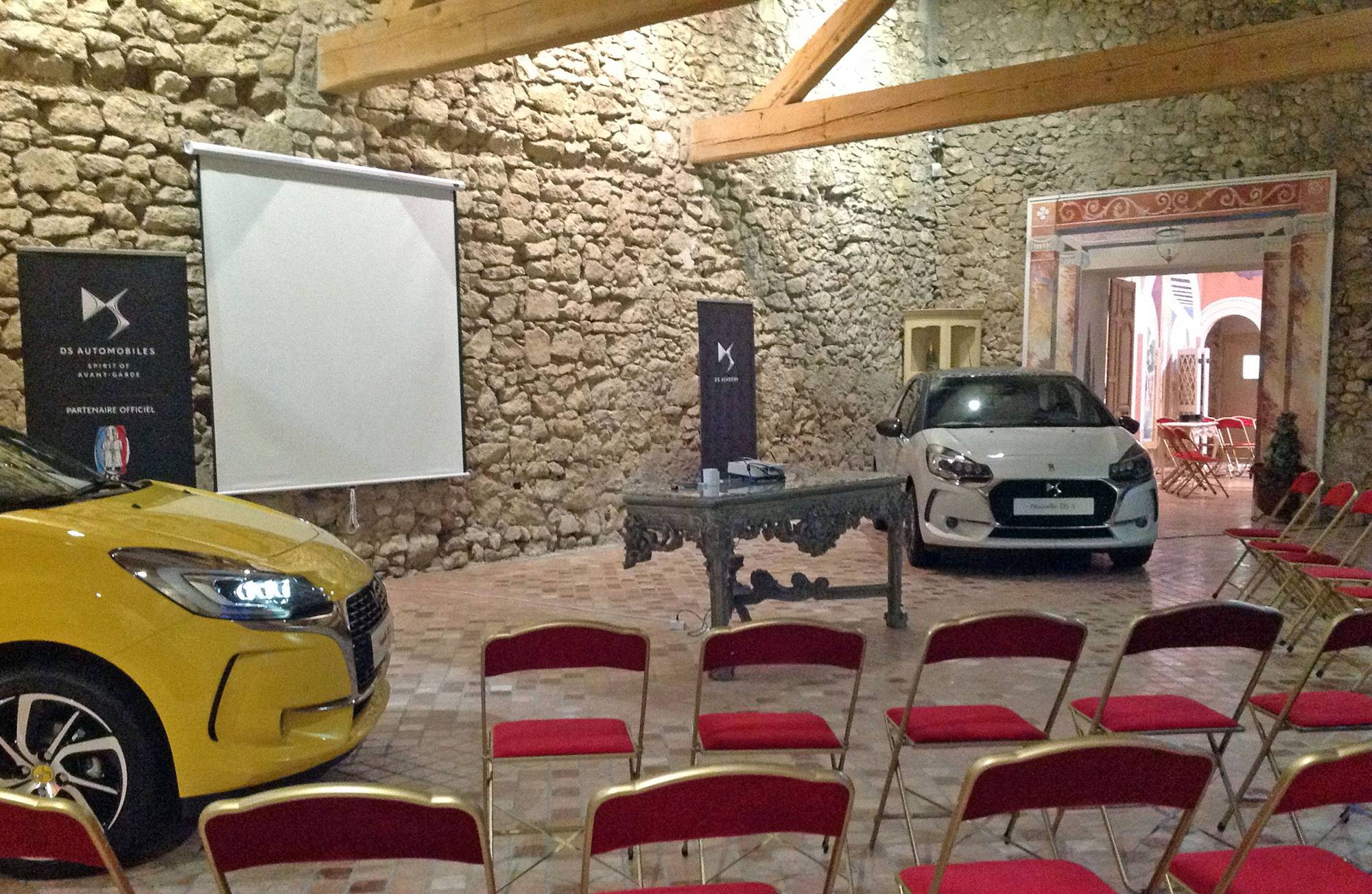 Lancement de la nouvelle DS 3 Cabrio à Château Pont Royal
