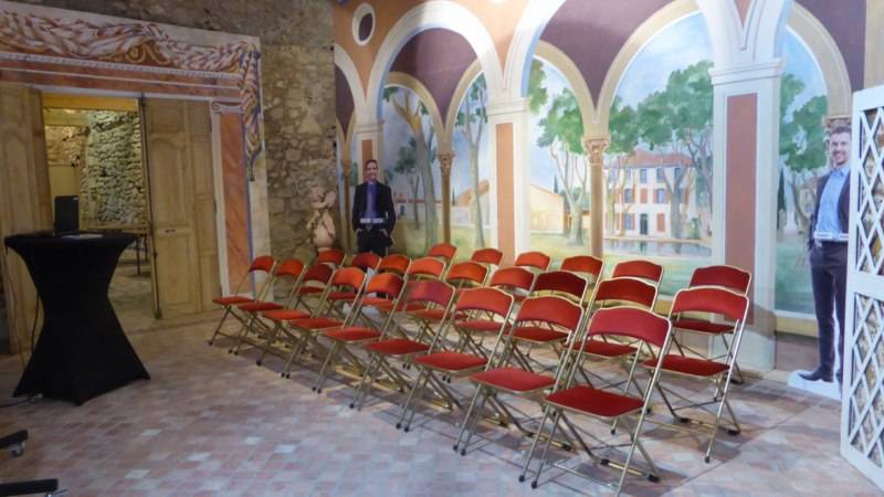 Format sous commission pour notre salon d'acceuil