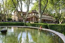 Hôtel Moulin de Vernegues 4*